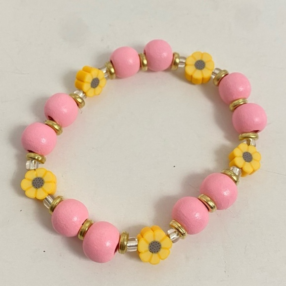 Pink floral beaded handmade bracelet